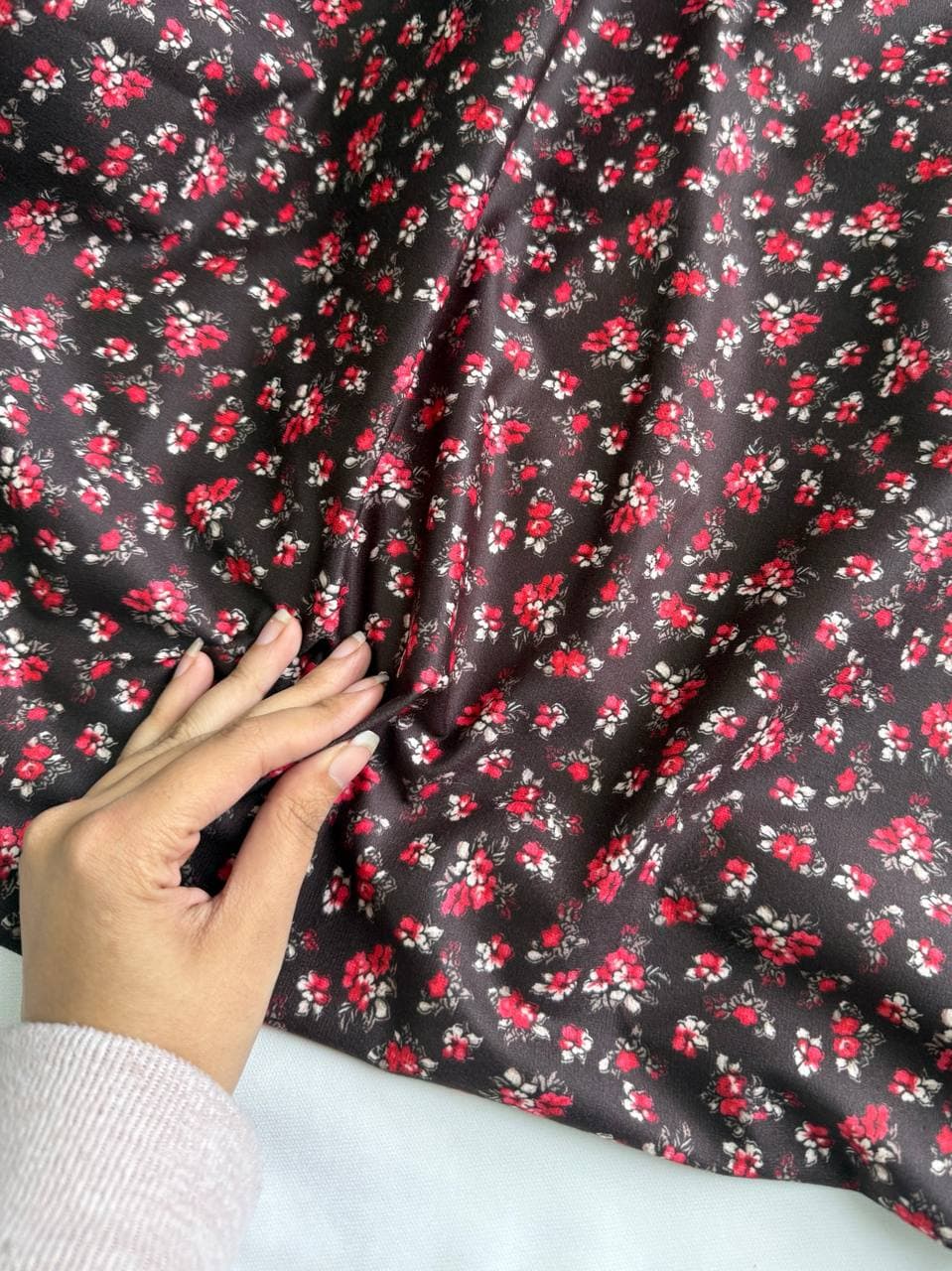 انارشکلاتی مخمل شینل
